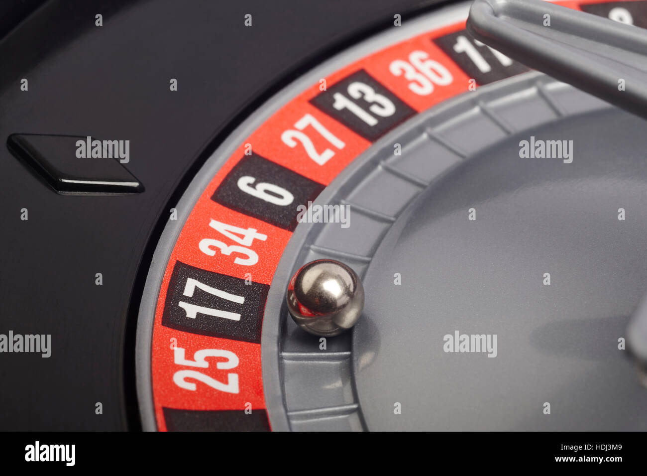 Roulette Casino détail avec balle en nombre dix-sept. Les jeux d'argent. L'horizontale Banque D'Images
