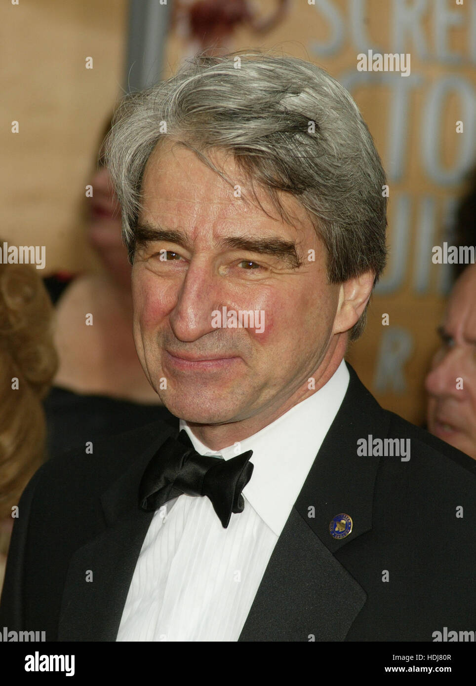 Sam Waterston arrive à la Screen Actors Guild Awards à Los Angeles, Californie le 22 février 2004. Crédit photo : Francis Specker Banque D'Images
