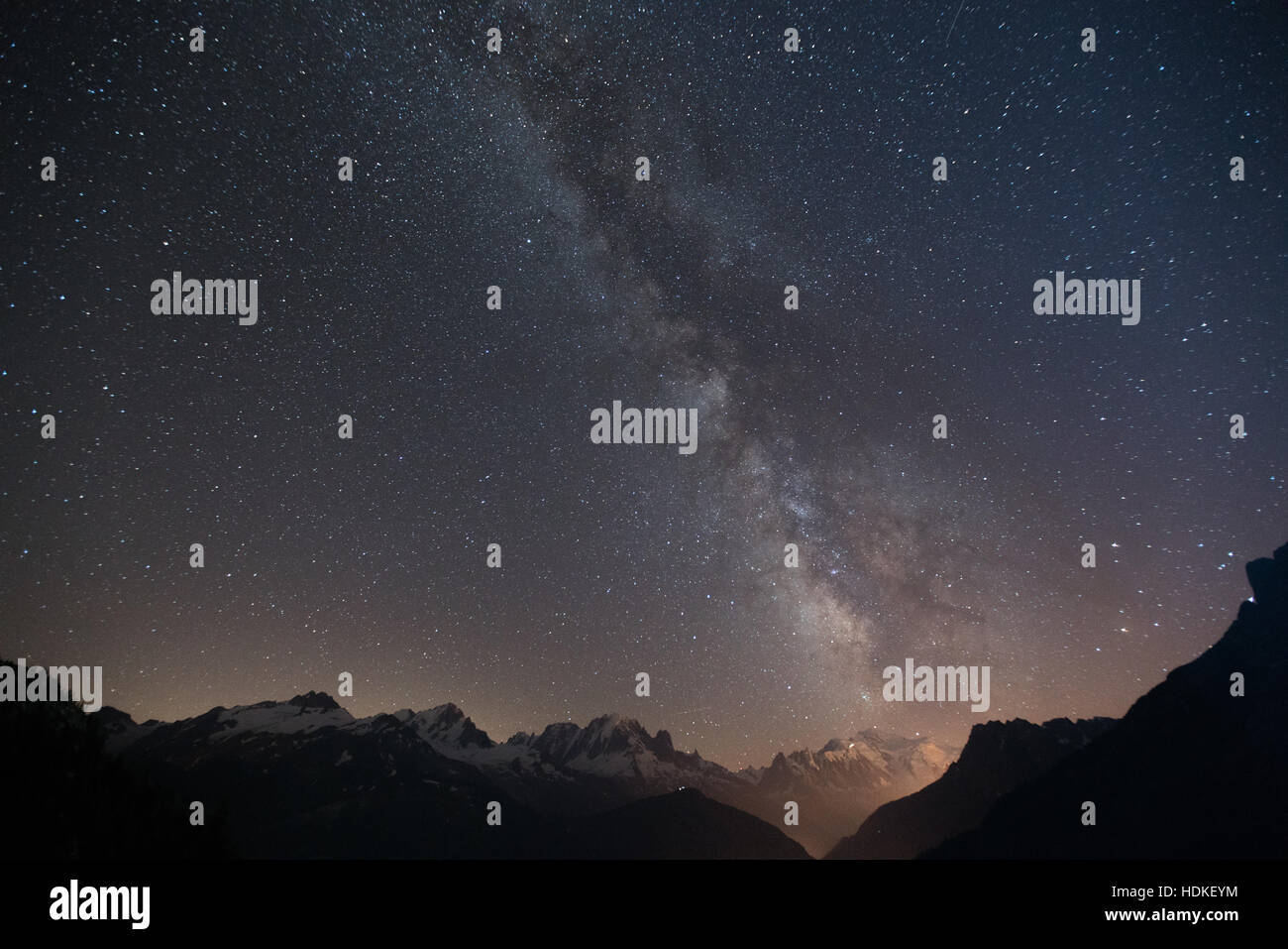 Vue nocturne de la montagne Banque D'Images