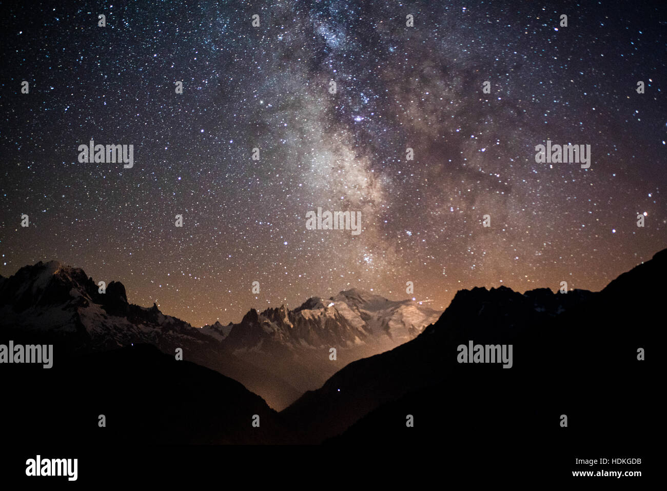 Vue nocturne de la montagne Banque D'Images