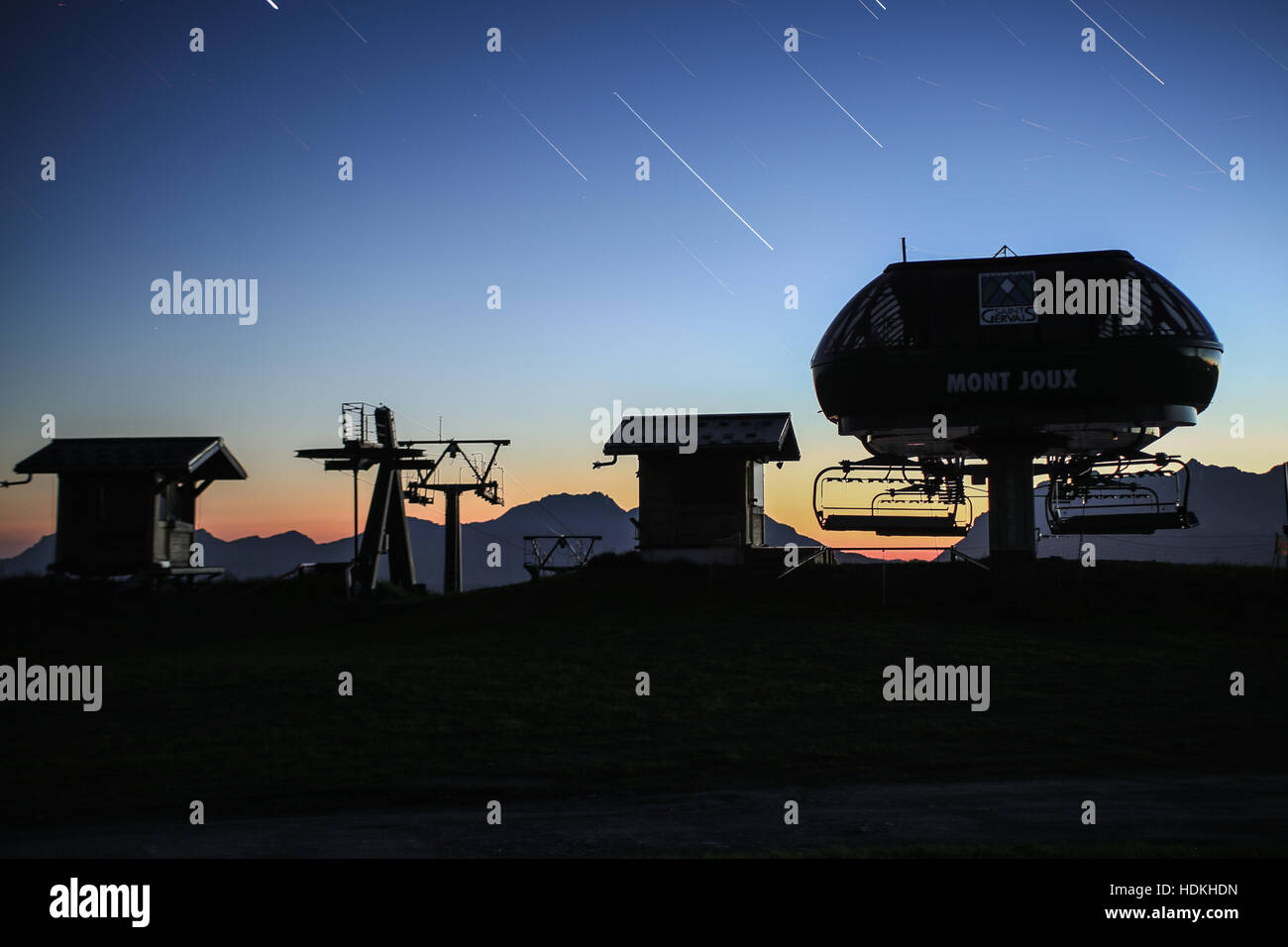 Station de ski de Saint Gervais Mont Blanc par nuit Banque D'Images