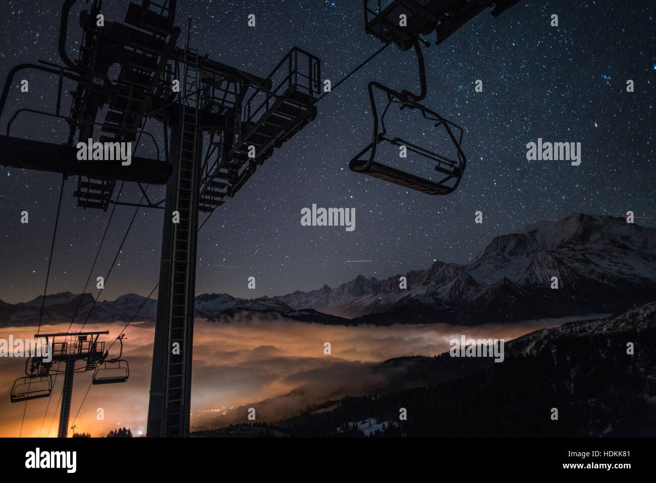 Station de ski de Saint Gervais Mont Blanc par nuit Banque D'Images