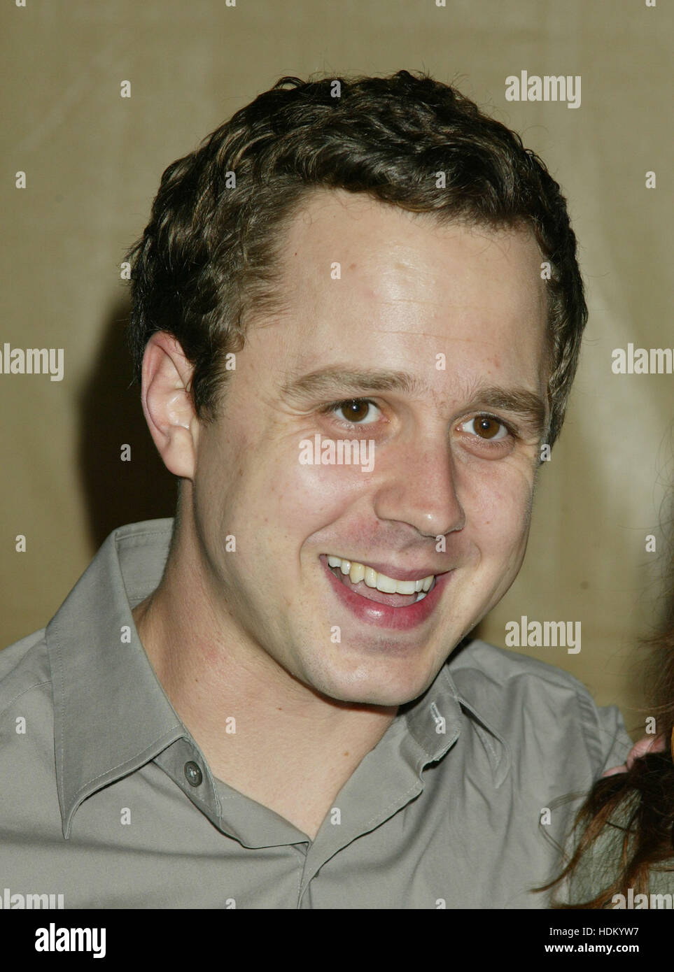 L'acteur Giovanni Ribisi pose pour les photographes lors de la première du film "Sans une pagaie" à Los Angeles le 16 août 2004. La Paramount Pictures comédie sur trois jeunes gars dans la nature sauvage de l'Oregon s'ouvre aux États-Unis le 20 août. Photo par Francis Specker Banque D'Images