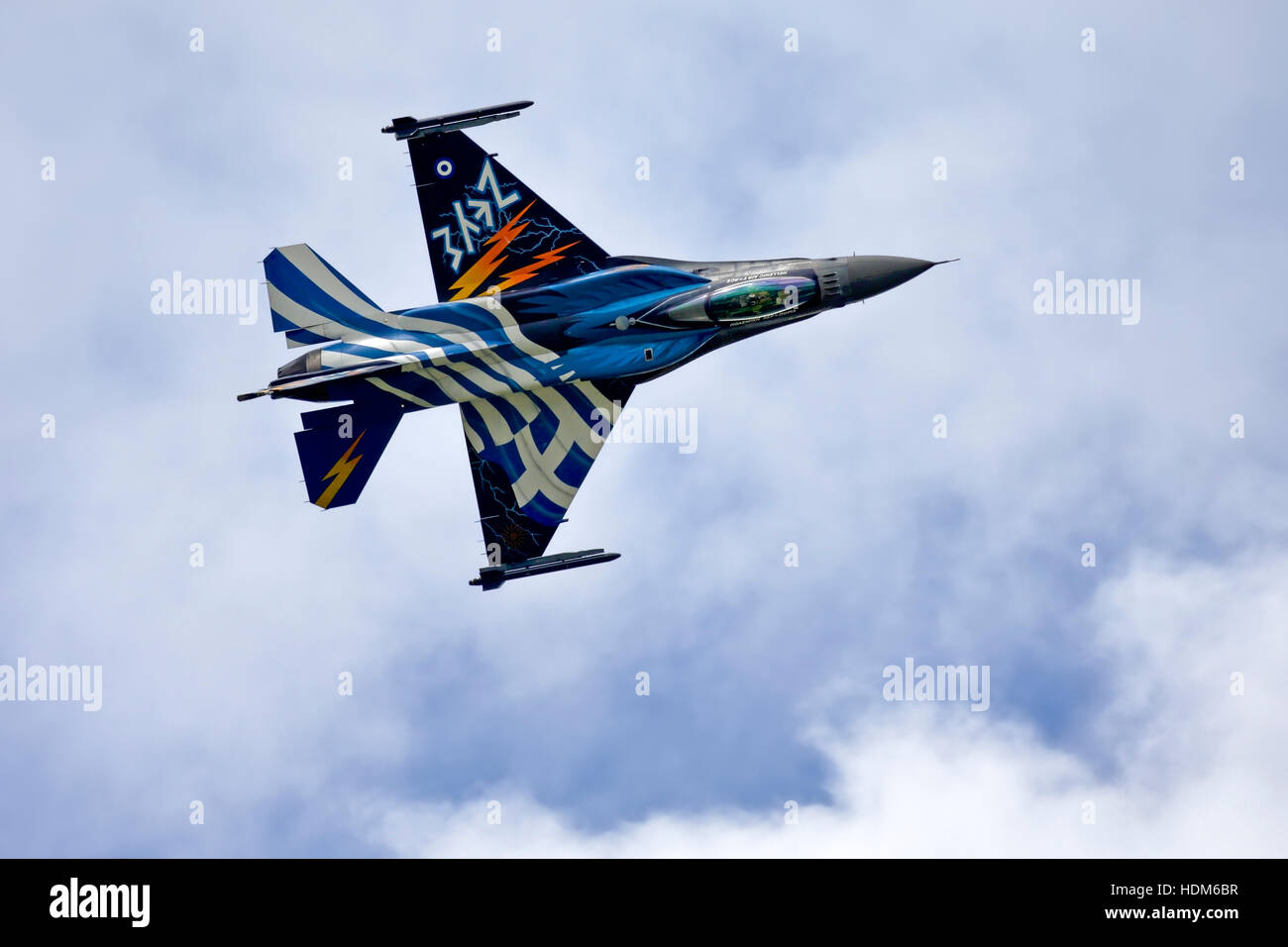 L'équipe de démo Zeus Lockheed Martin F-16C Fighting Falcon de 340/343 Mira, Hellenic Air Force, Souda, à RIAT 2016, RAF Fairford, UK. Banque D'Images