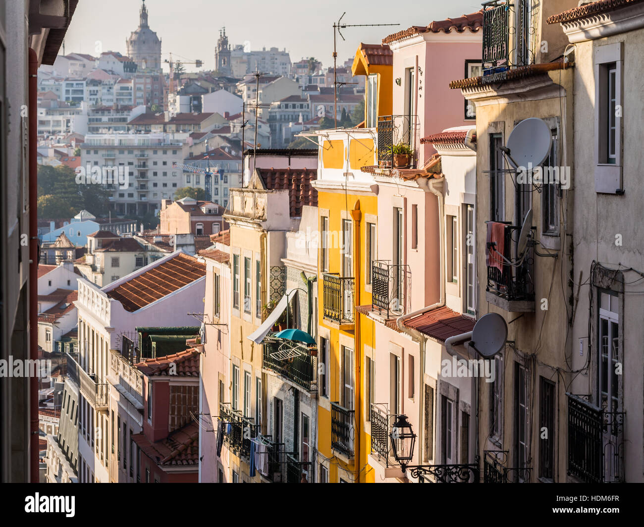Dans l'architecture de la vieille ville de Lisbonne, Portugal. Banque D'Images
