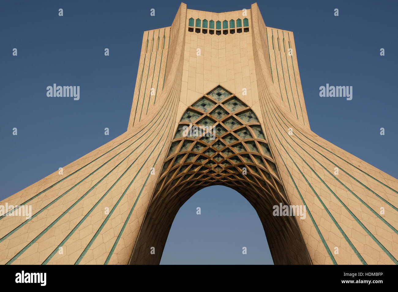 L'Azadi Tower ou Tour de la liberté, est en place Azadi, la province de Téhéran, Téhéran, Iran. Banque D'Images