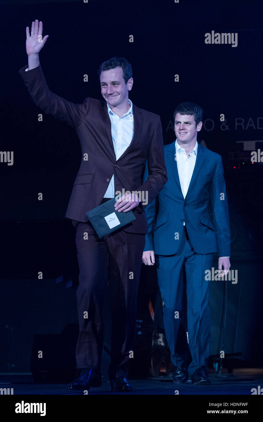 L'audio et Radio Awards 2016 Winners ARIAS comprend : les frères Brownlee Où : Leeds, Royaume-Uni Quand : 19 Oct 2016 Banque D'Images