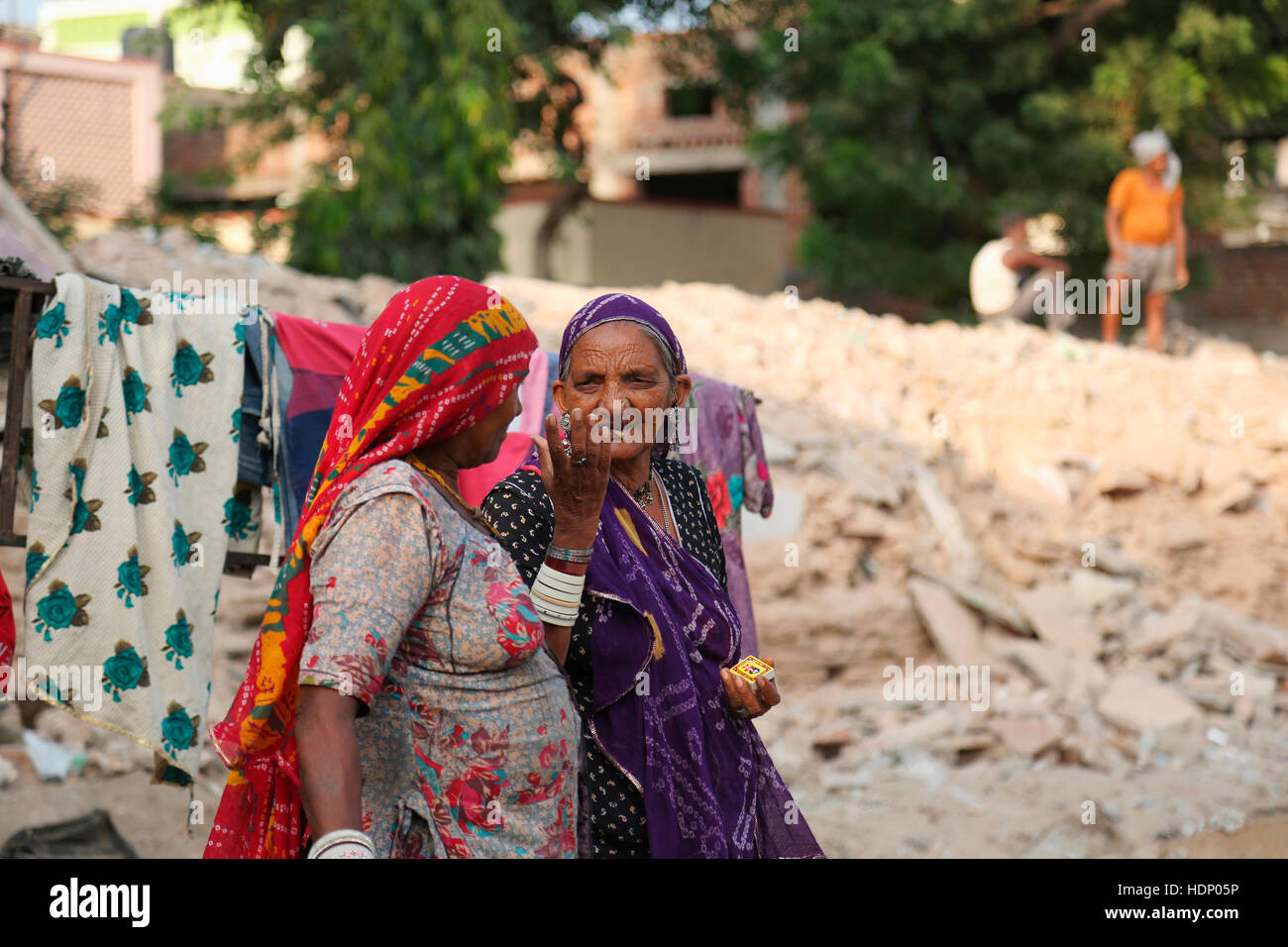 Lohar Caste femmes en costume traditionnel dans la région de Ajmer, Rajasthan, Inde Banque D'Images