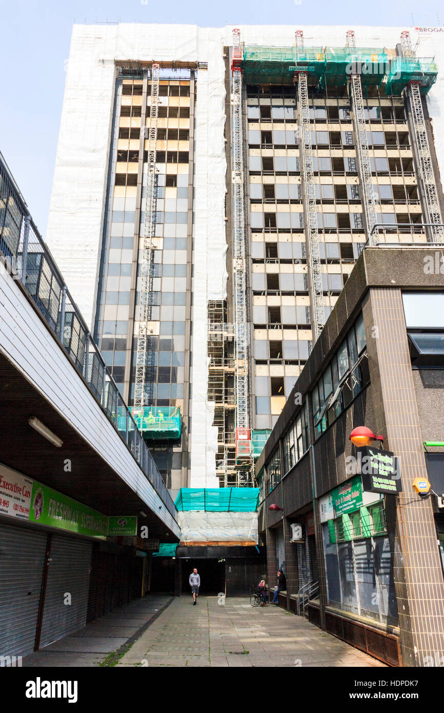 Tour d'Archway, au nord de Londres, avant d'être enveloppée par réaménagement indispensable Vie comme 'Vantage Point' en 2015, Archway, London, UK Banque D'Images