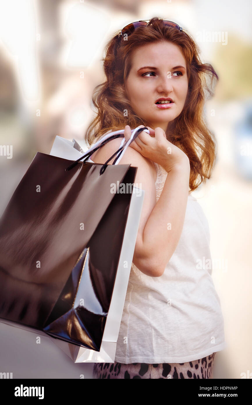 J'utilise tout comme une excuse pour aller magasiner Banque D'Images