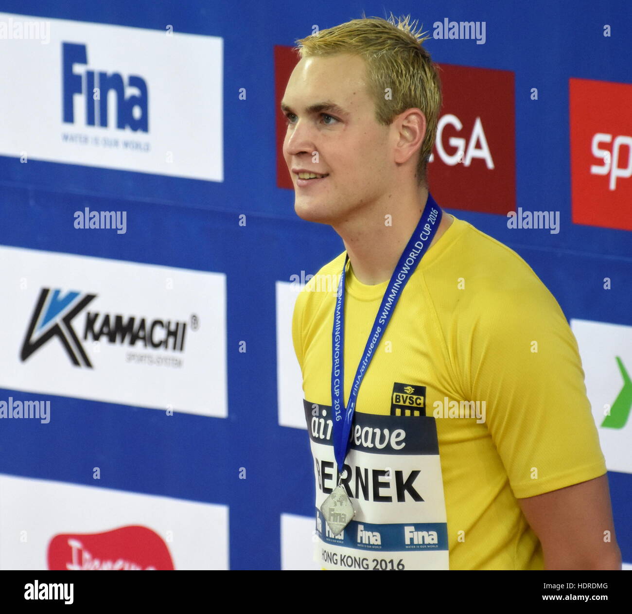 Hong Kong, Chine - Oct 29, 2016. La natation de Peter BERNEK (HUN) après la cérémonie de la victoire de l'homme quatre-nages individuel 400m. Natation FINA Banque D'Images