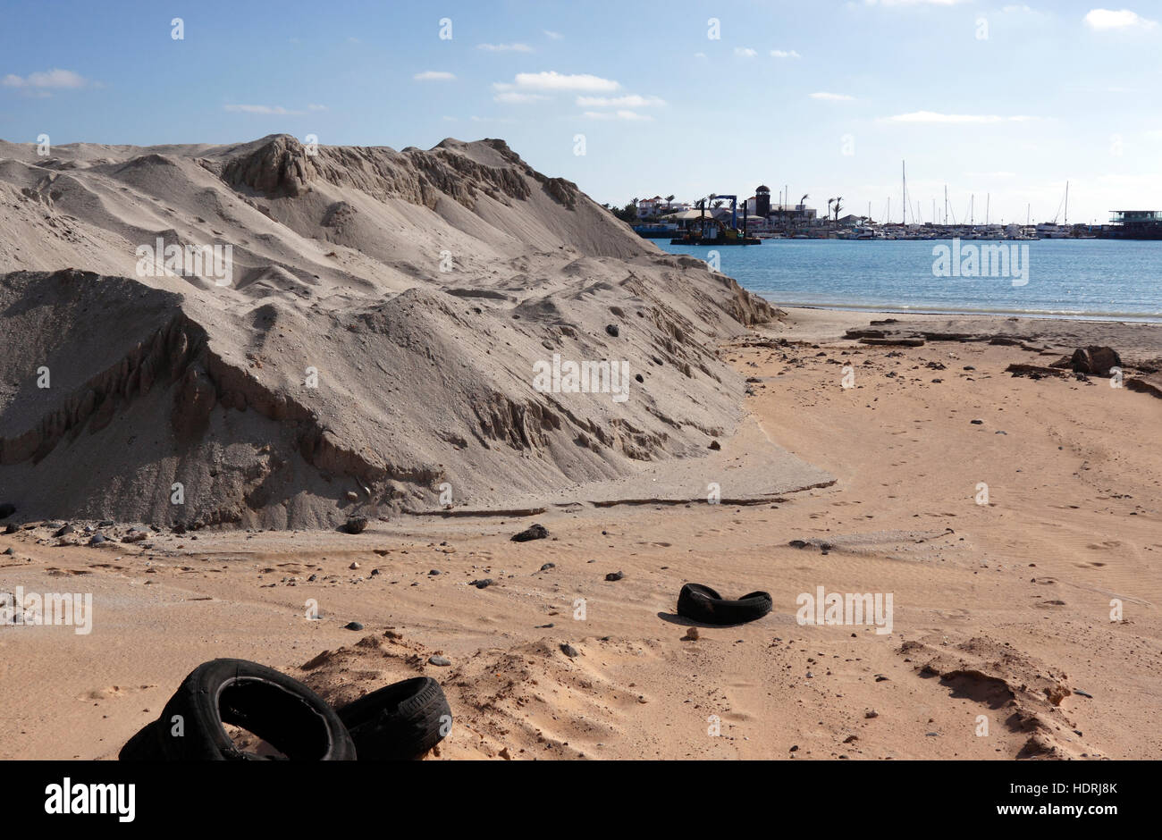 SITE DE CONSTRUCTION DE LA PLAGE DE Caleta de Fuste SUR L'île canarienne de Fuerteventura Banque D'Images