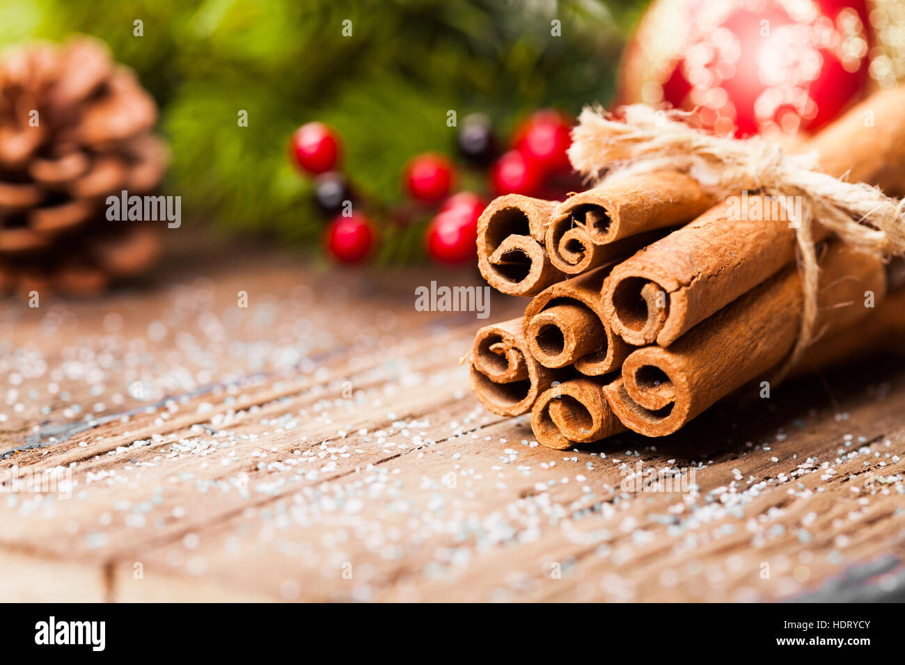 La cannelle et décoration de Noël Banque D'Images