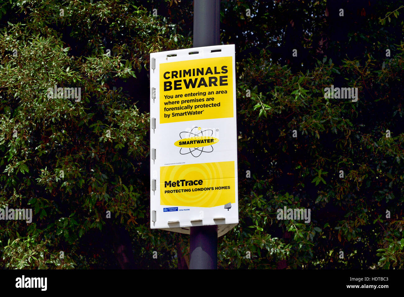 Londres, Angleterre, Royaume-Uni. Avertissement pour les criminels - Smartwater Banque D'Images