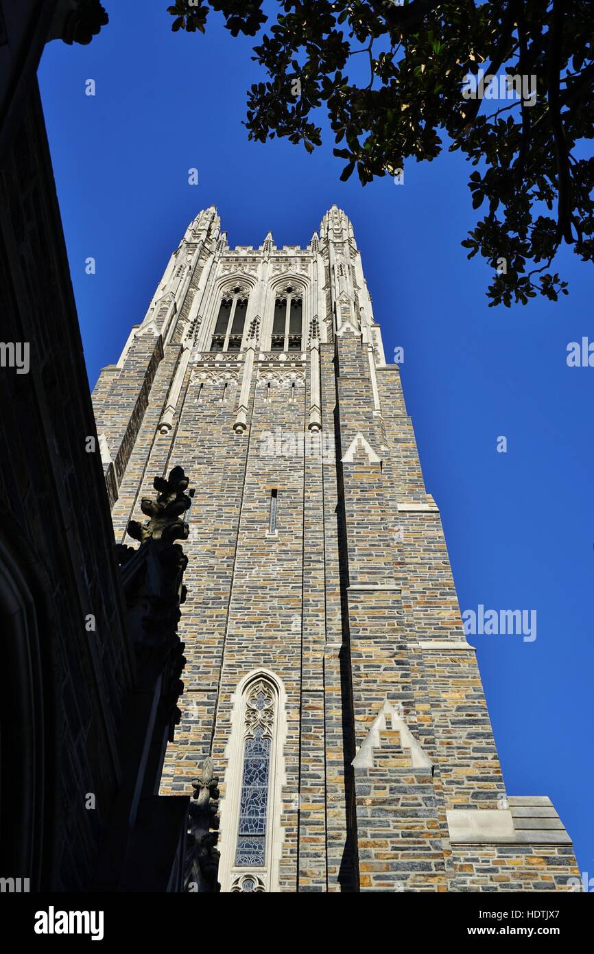 Vue sur le campus de l'Université de Duke, une université de recherche privée situé à Durham, Caroline du Nord. Banque D'Images