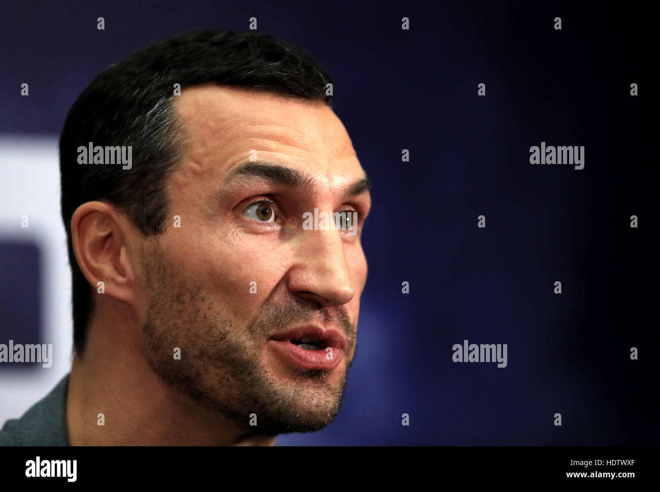 Wladimir Klitschko pendant la conférence de presse au stade de Wembley, Londres. Banque D'Images