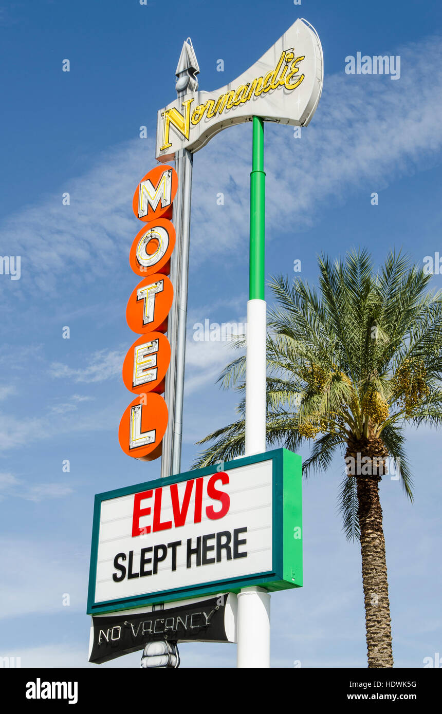 Le Normandie Motel où Elvis a dormi la première fois qu'il a effectuée à Las Vegas, Nevada. Banque D'Images Le Normandie Motel où Elvis a dormi la première fois qu'il a effectuée à Las Vegas, Nevada. Banque D'Images