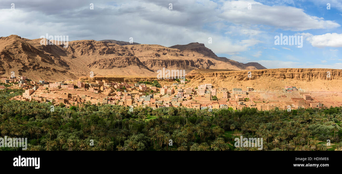 Villages du haut-Atlas, Maroc Banque D'Images