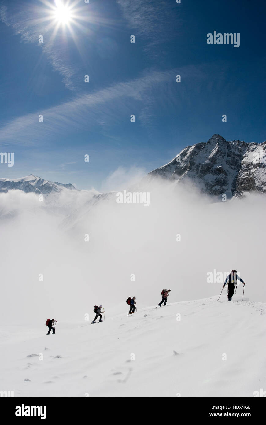 Tour de ski à Rauris avec Mt. Sonnblick, 3105m, à l'arrière, le Parc National du Hohe Tauern, Salzburg, Autriche, Europe Banque D'Images