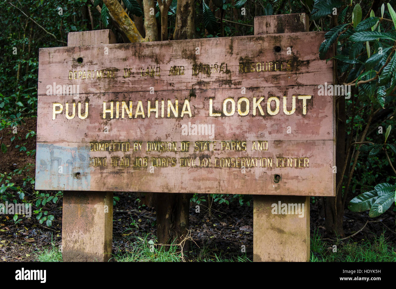 Puu Hinahina Lookout Waimea Canyon State Park, Kauai, Hawaï. Banque D'Images