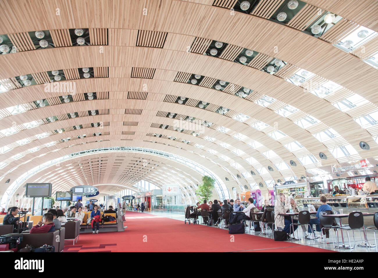 Aeropuerto internacional de roissy charles de gaulle Banque de ...
