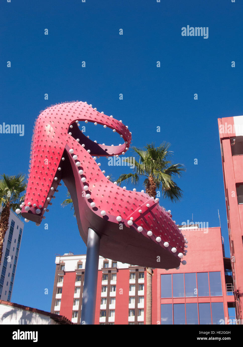 L'enseigne au néon d'un sabot dans le quartier des divertissements de Fremont East Las Vegas, Nevada Banque D'Images