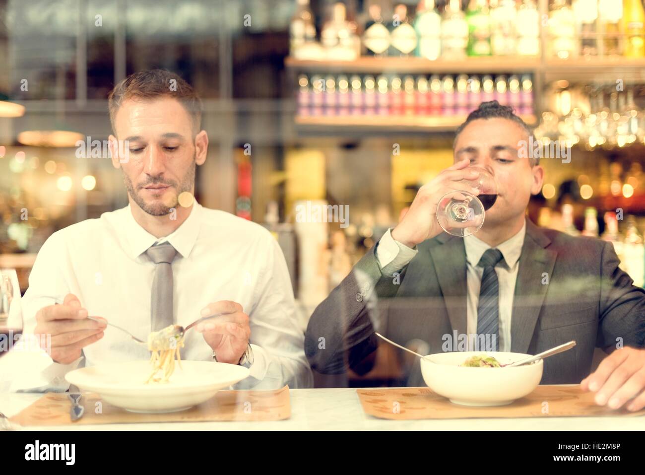 Les hommes d'affaires du déjeuner Restaurant Concept Banque D'Images
