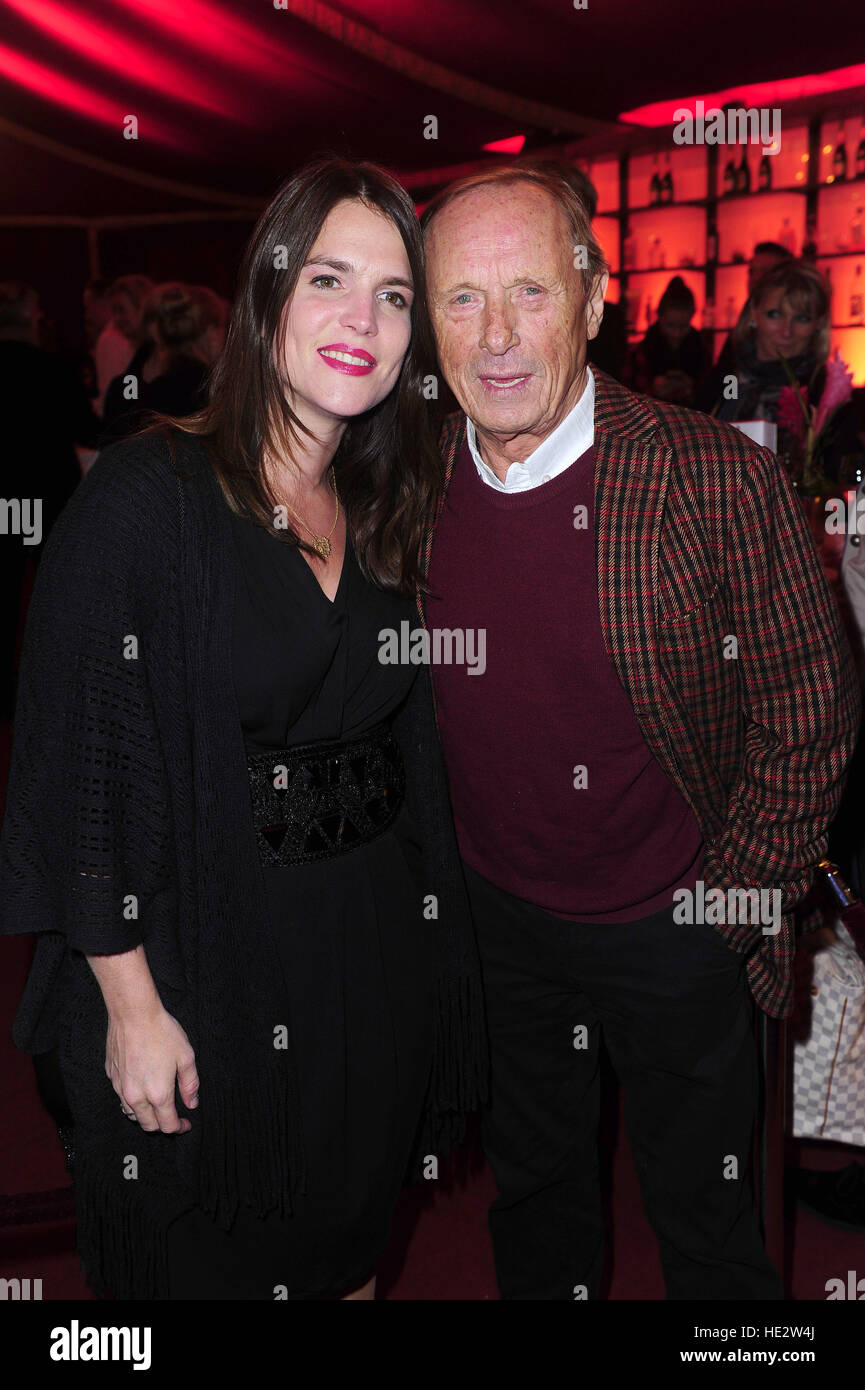 Première mondiale de Palazzo à Spiegelpalast. Avec : Sarah Gärtner, Claus Theo Gärtner Où : Berlin, Allemagne Quand : 02 Nov 2016 Banque D'Images