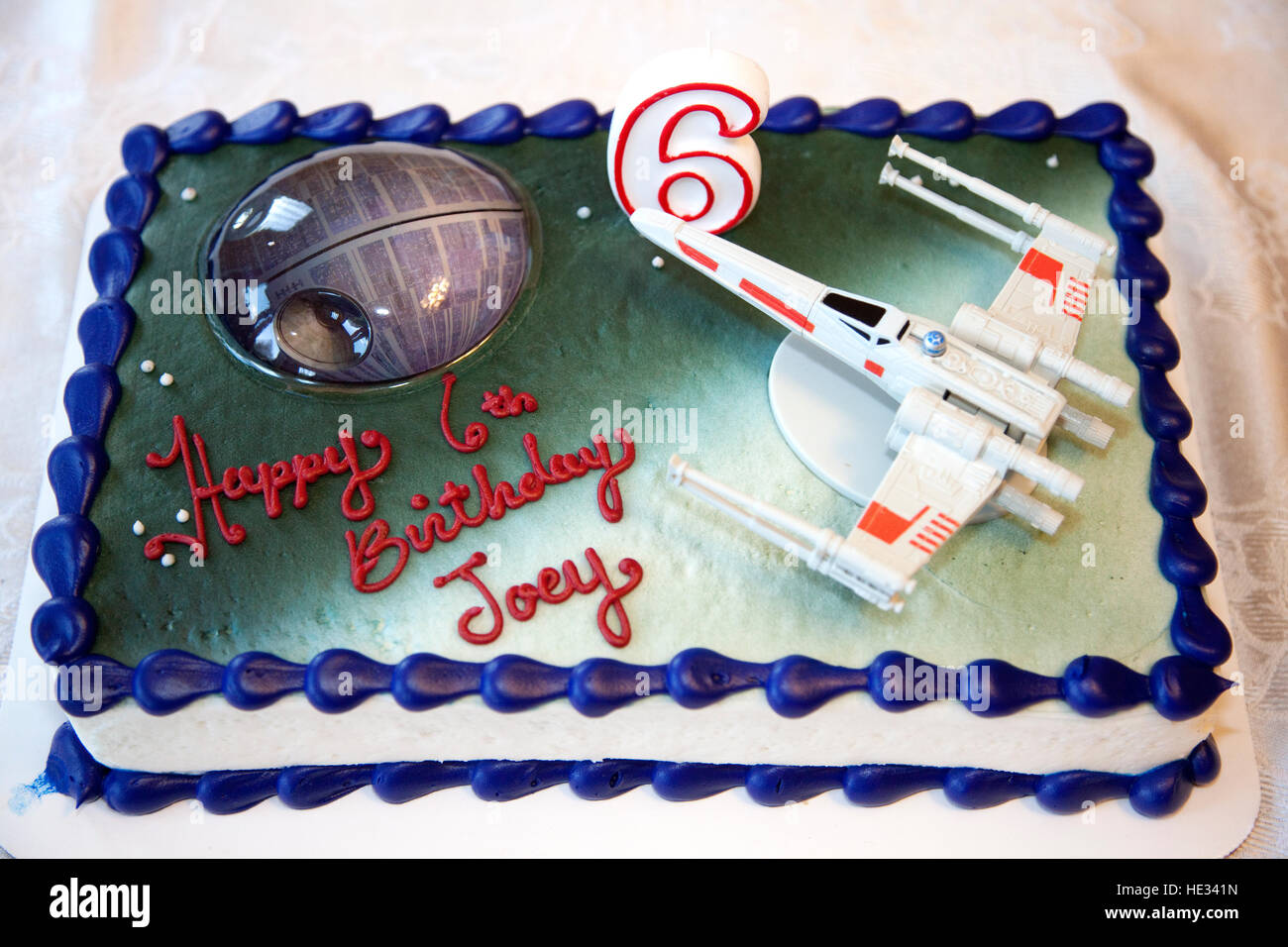 Joey S Sixieme Anniversaire Gateau Vaisseau Spatial Mahtomedi Minnesota Mn Usa Photo Stock Alamy