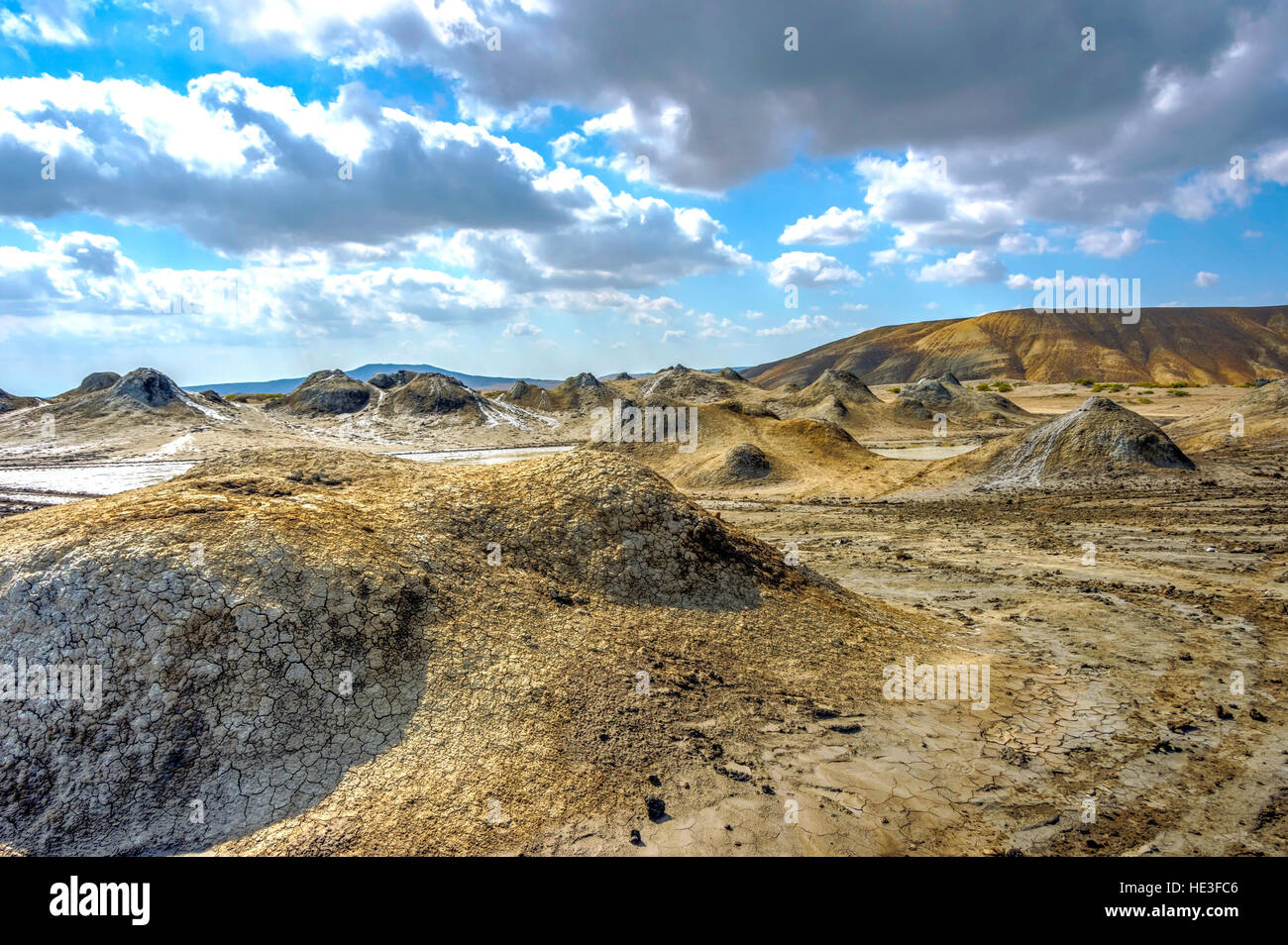Cratère du volcan de boue à Gobustan, Azerbaïdjan Banque D'Images
