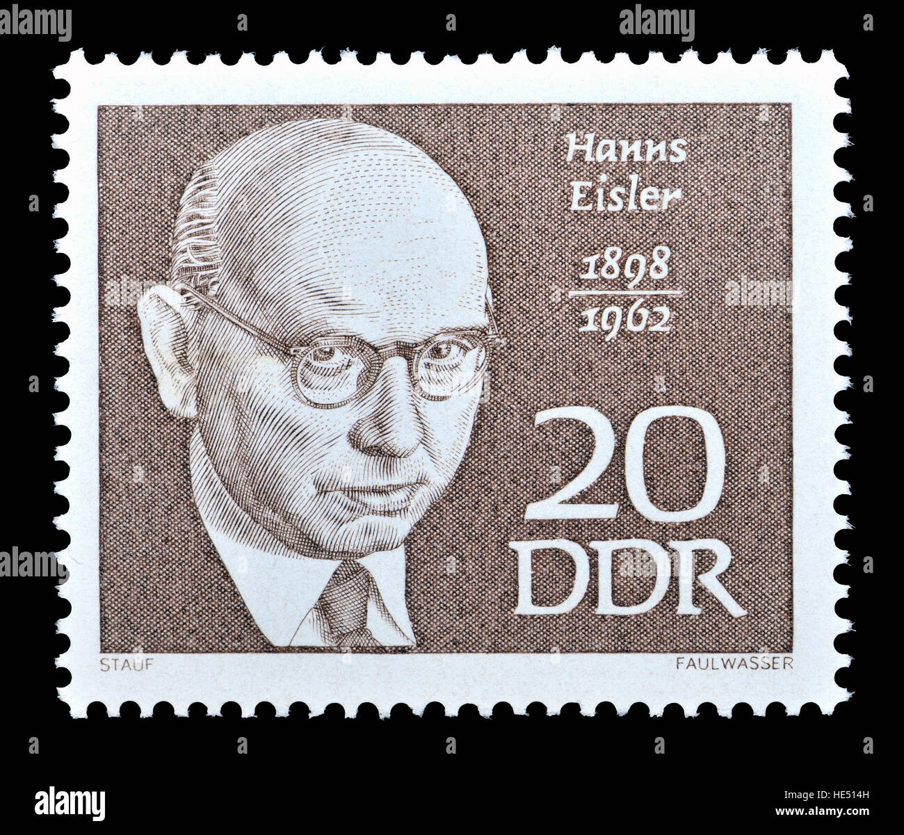 Timbre de l'Allemagne de l'Est (1968) : Hanns Eisler (1898 - 1962) compositeur autrichien. Composé l'hymne national de la République démocratique allemande, et.. Banque D'Images