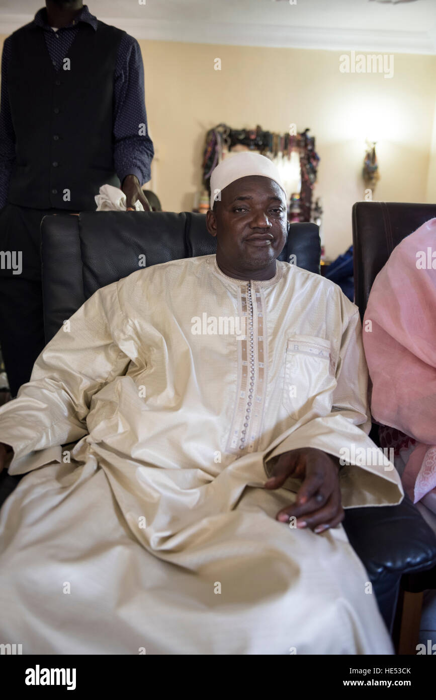 Le Président élu de la Gambie Adama Barrow à Kololi après sa victoire dans les sondages sur l'Yahya Jammeh le 2 décembre 2016. Banque D'Images