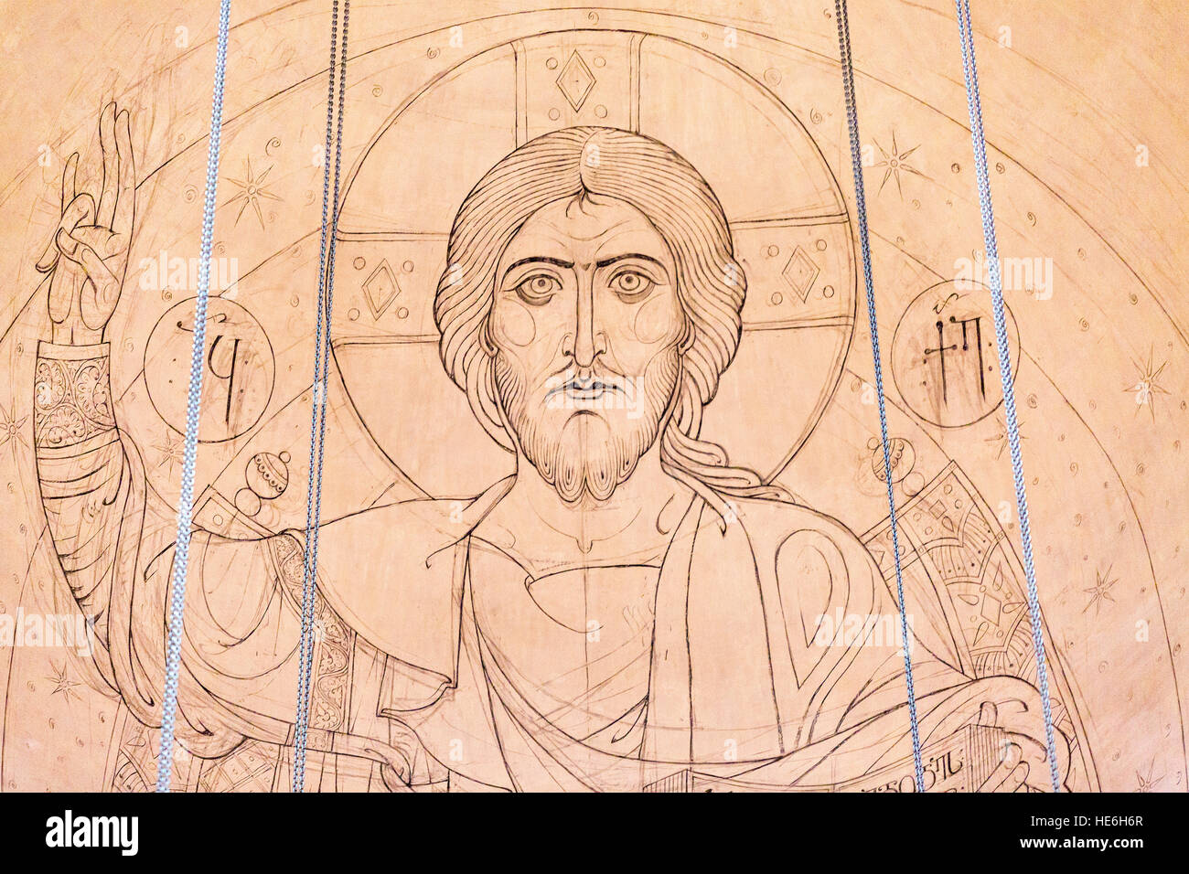 Croquis de Jésus-Christ sur l'abside de la cathédrale de Sameba, au cours de sa décoration et de restauration à Tbilissi, Géorgie. Banque D'Images