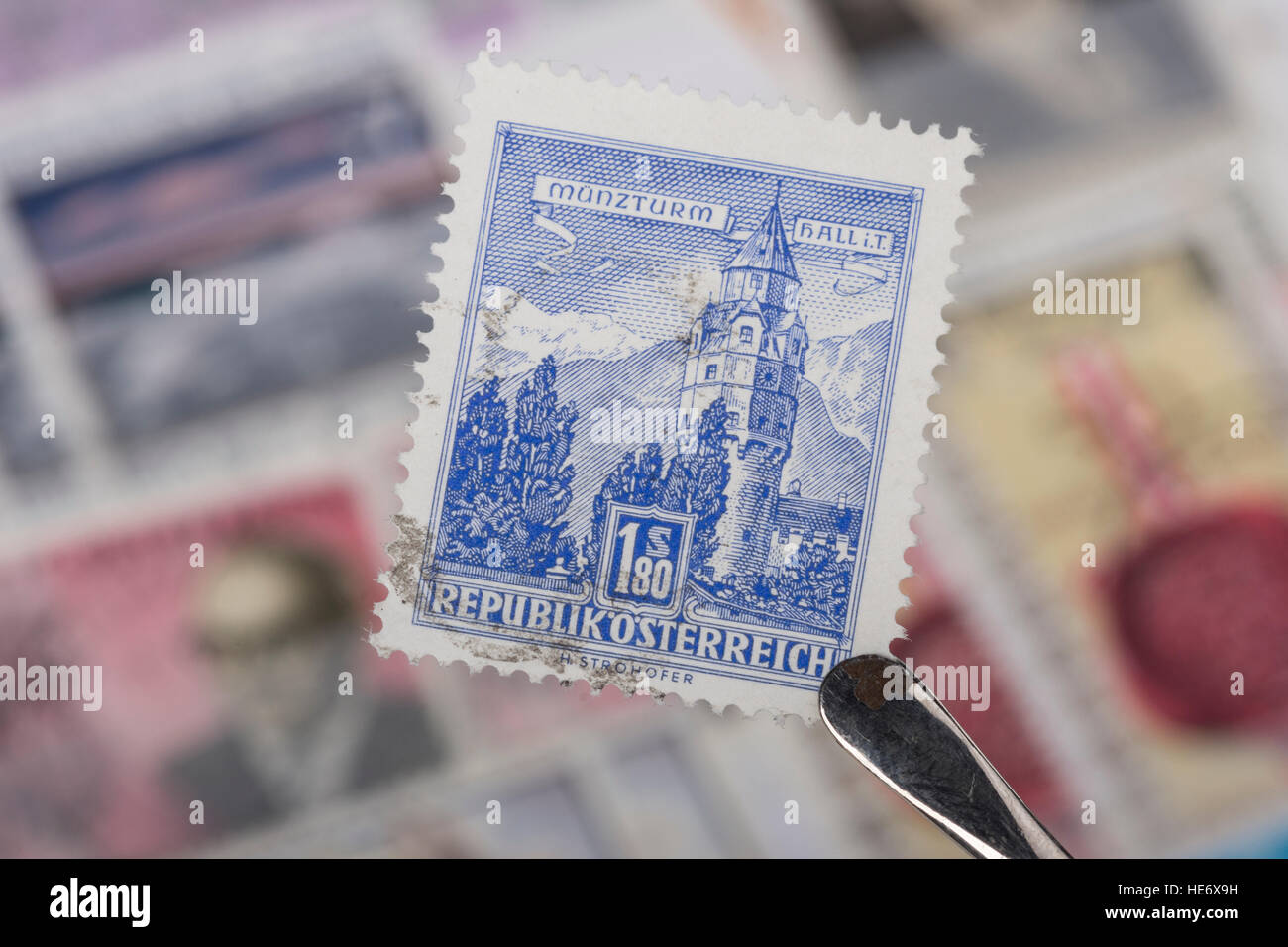 Un vieux timbre autrichien. Banque D'Images