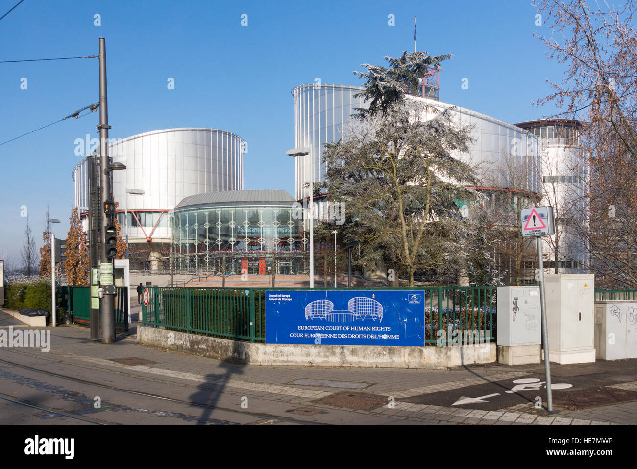 La Cour européenne des droits de l’homme (CEDH), également connue sous le nom de Cour de Strasbourg, fait partie du Conseil de l’Europe. Strasbourg, France Banque D'Images