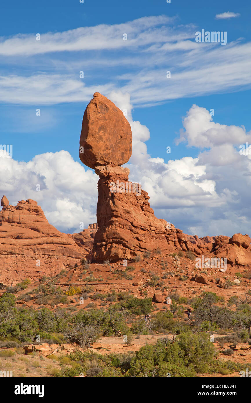 L'équilibrage célèbre rocher dans l'Arches National Park, Utah, USA Banque D'Images