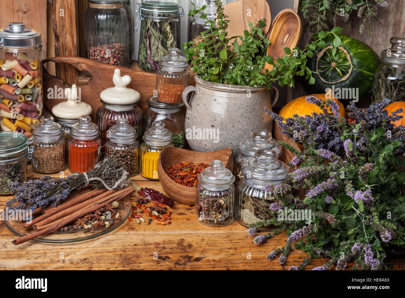 Herbes et épices séchées Banque D'Images