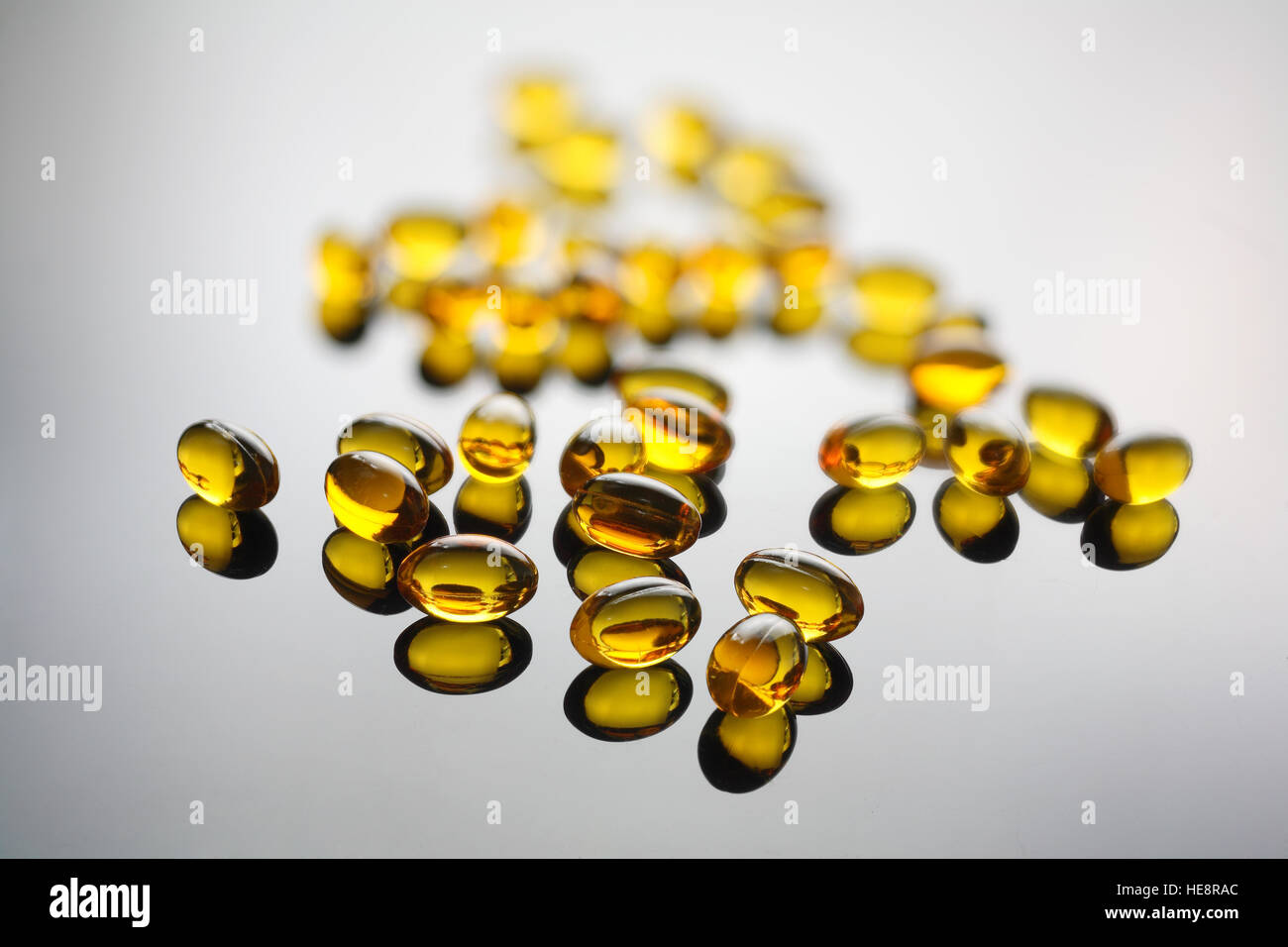 Des capsules d'huile de poisson Banque D'Images