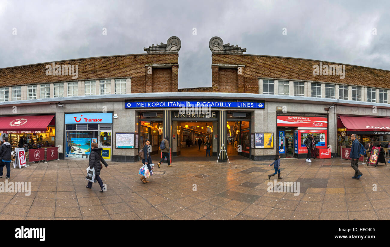 La station de métro Uxbridge, au nord-ouest de Londres, Royaume-Uni Banque D'Images