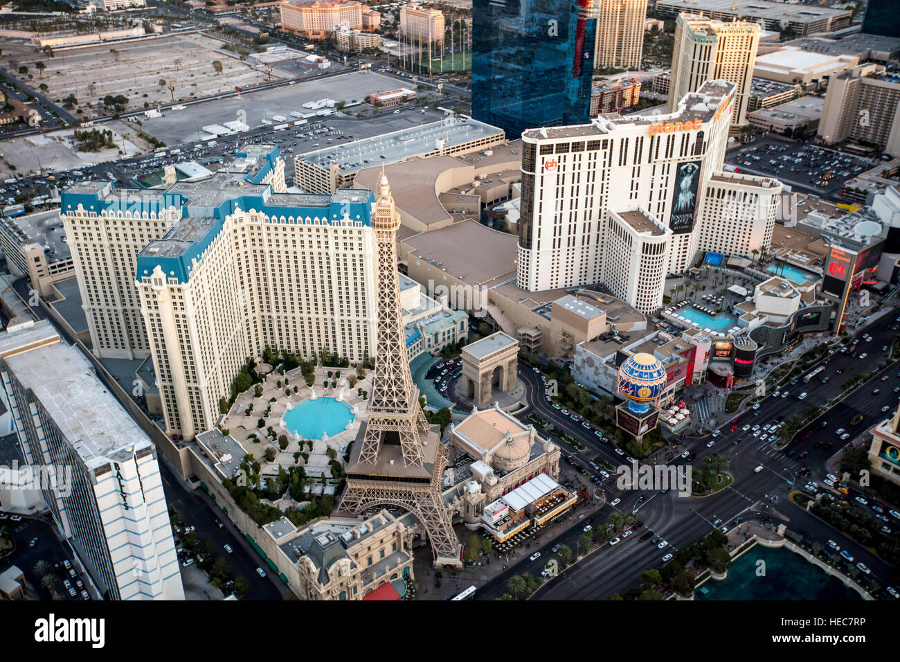 Vue aérienne de Paris et Planet Hollywood Hôtels Las Vegas Banque D'Images