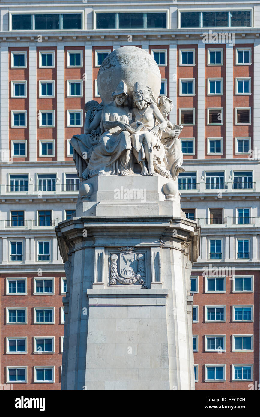 Gros plan de l'accueil du monument à Plaza de Espana, Madrid, Espagne. Banque D'Images