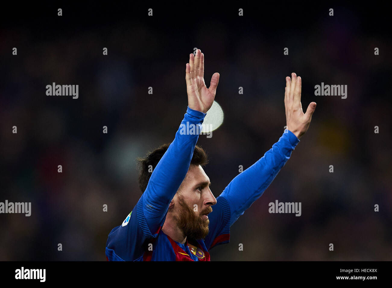 Barcelone, Espagne. Dec 18, 2016. Lionel Messi (FC Barcelone), au cours de la Liga match de foot entre FC Barcelone et du RCD Espanyol, au Camp Nou à Barcelone, en Espagne, dimanche, Décembre 18, 2016. Foto : S.Lau © dpa/Alamy Live News Banque D'Images