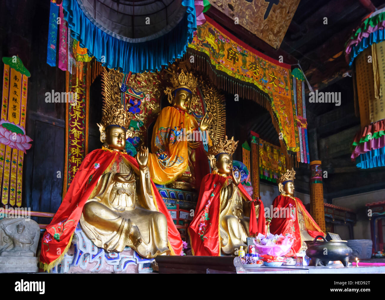 Taihuai : Wutai Shan, l'une des quatre montagnes sacrées du bouddhisme en Chine ; Temple Xiantong ; Grand Hall Manjusri, Shanxi, Chine Banque D'Images