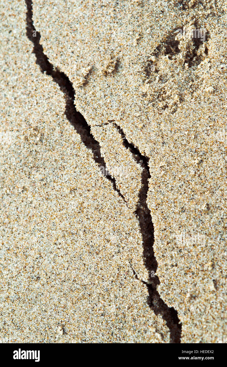 Le sable de la mer, port du sable, du sable coloré, plage de sable, plage de sable, sable de couleur, la fissure sur le sable Banque D'Images