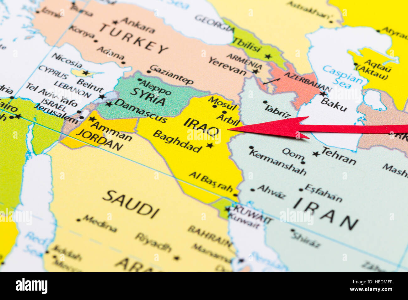 Flèche rouge pointant l'Iraq sur la carte de l'Asie continent Banque D'Images