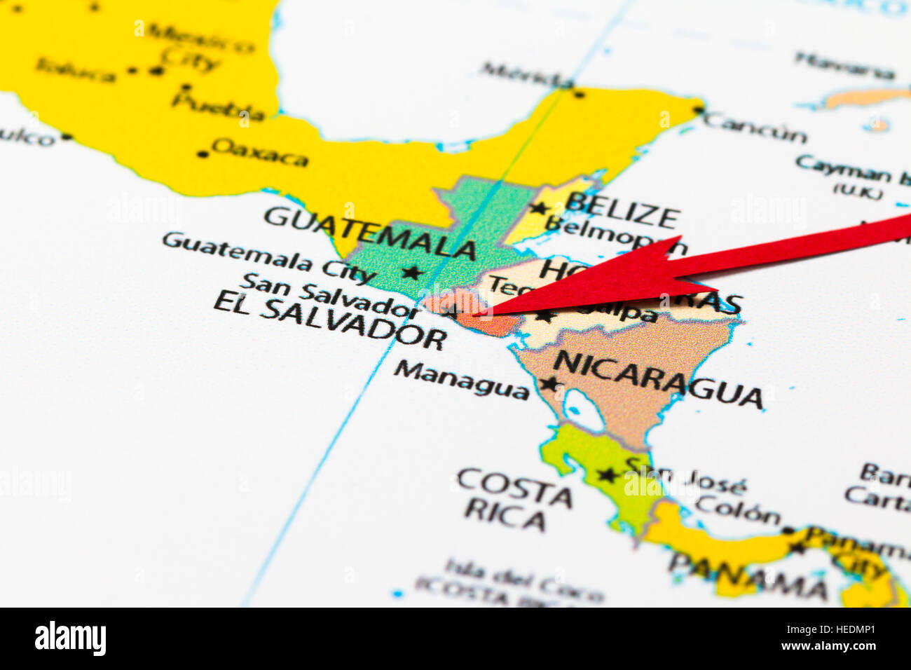 El Salvador Amérique L'influence des réseaux sociaux comme outil de pouvoir