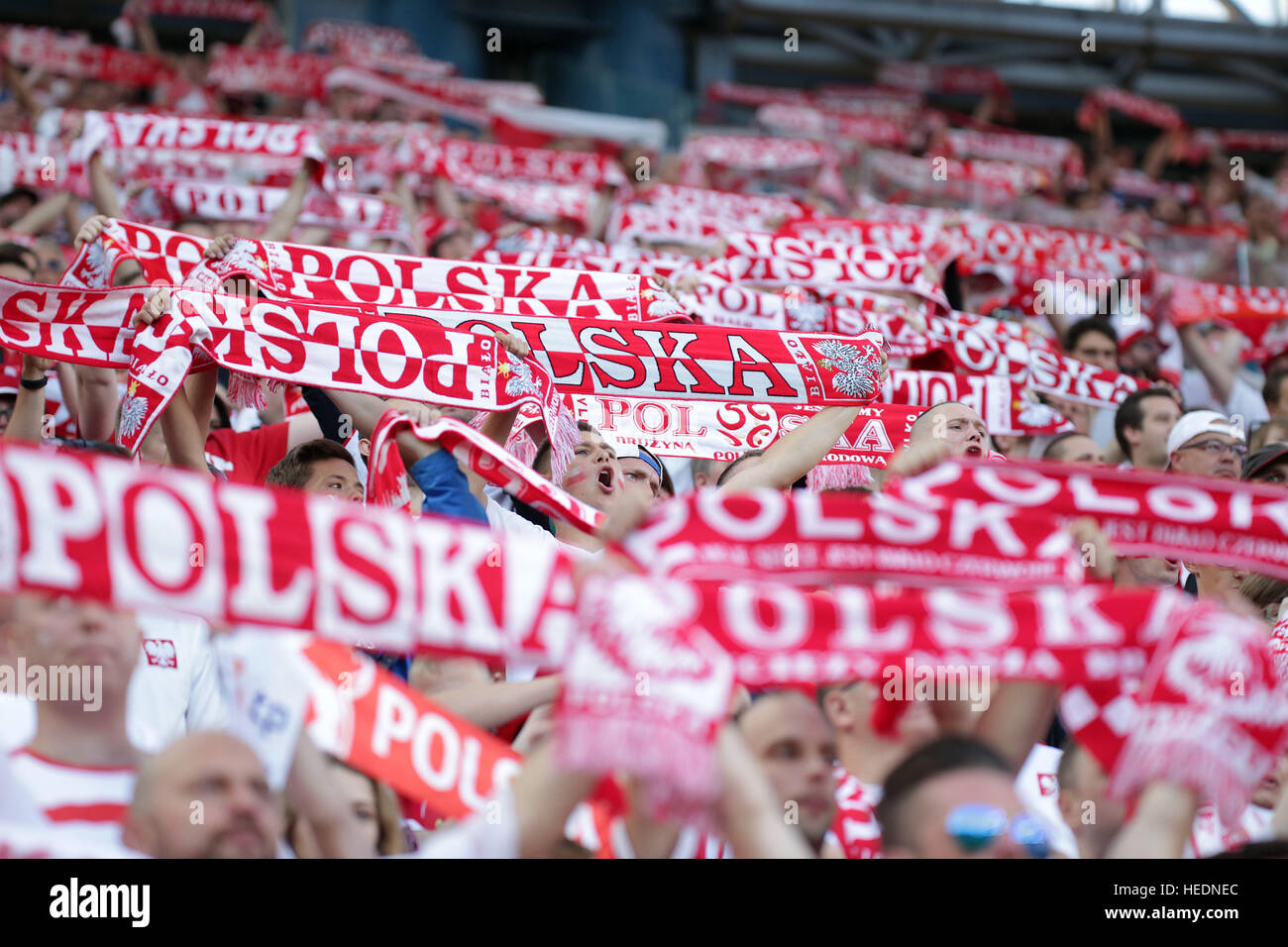 Cracovie, Pologne - 06 juin, 2016 : Inernational Friendly match de football Pologne - Lituanie o/p Polish fans © Marcin Kadziolka/Presse Photo Centre/Alamy Liv Banque D'Images