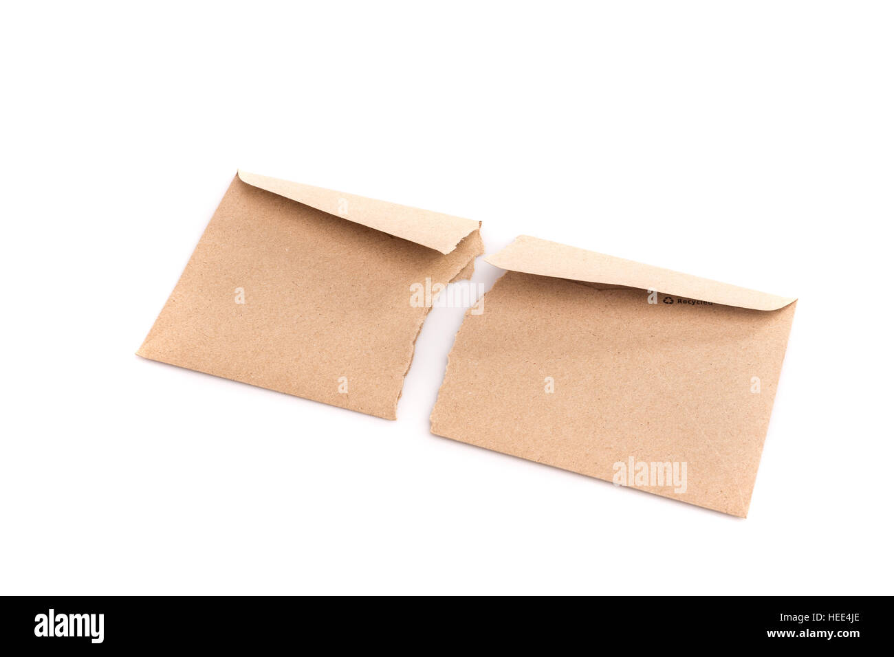 Nouvelle enveloppe brune isolé sur fond blanc Banque D'Images