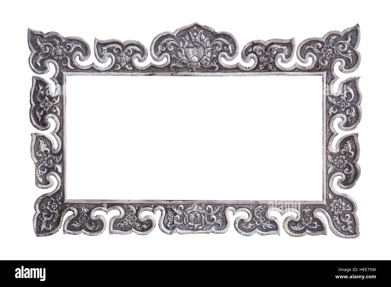 Le traditional Thai style handmade silver metal sculpture isolé sur fond blanc Banque D'Images