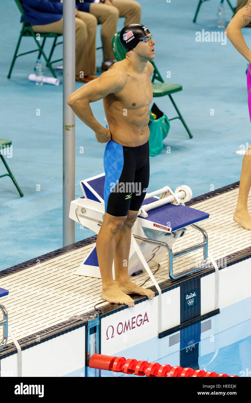 Rio de Janeiro, Brésil. 7 août 2016. David Plummer (USA) en compétition dans l'épreuve du 100 m dos lors de la demi-finale des Jeux Olympiques d'été de 2016. ©PAUL Banque D'Images